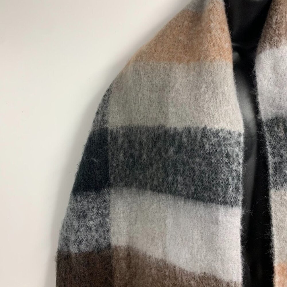 On 34th Adult Convertible Plaid Soft Multi Form Scarf One Size NWT - Picture 3 of 14